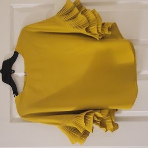 Gracia, size small olive green blouse, worn one time excellent condition